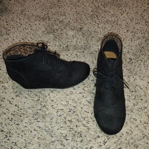 Black Tie up Booties